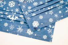 Load image into Gallery viewer, ASTM Level 3 Silk-Feel Snowflakes Procedural Mask (Blue)
